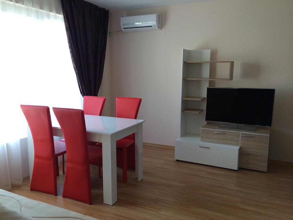 Beach Aparthotel Salt Lake Pomorie Kültér fotó